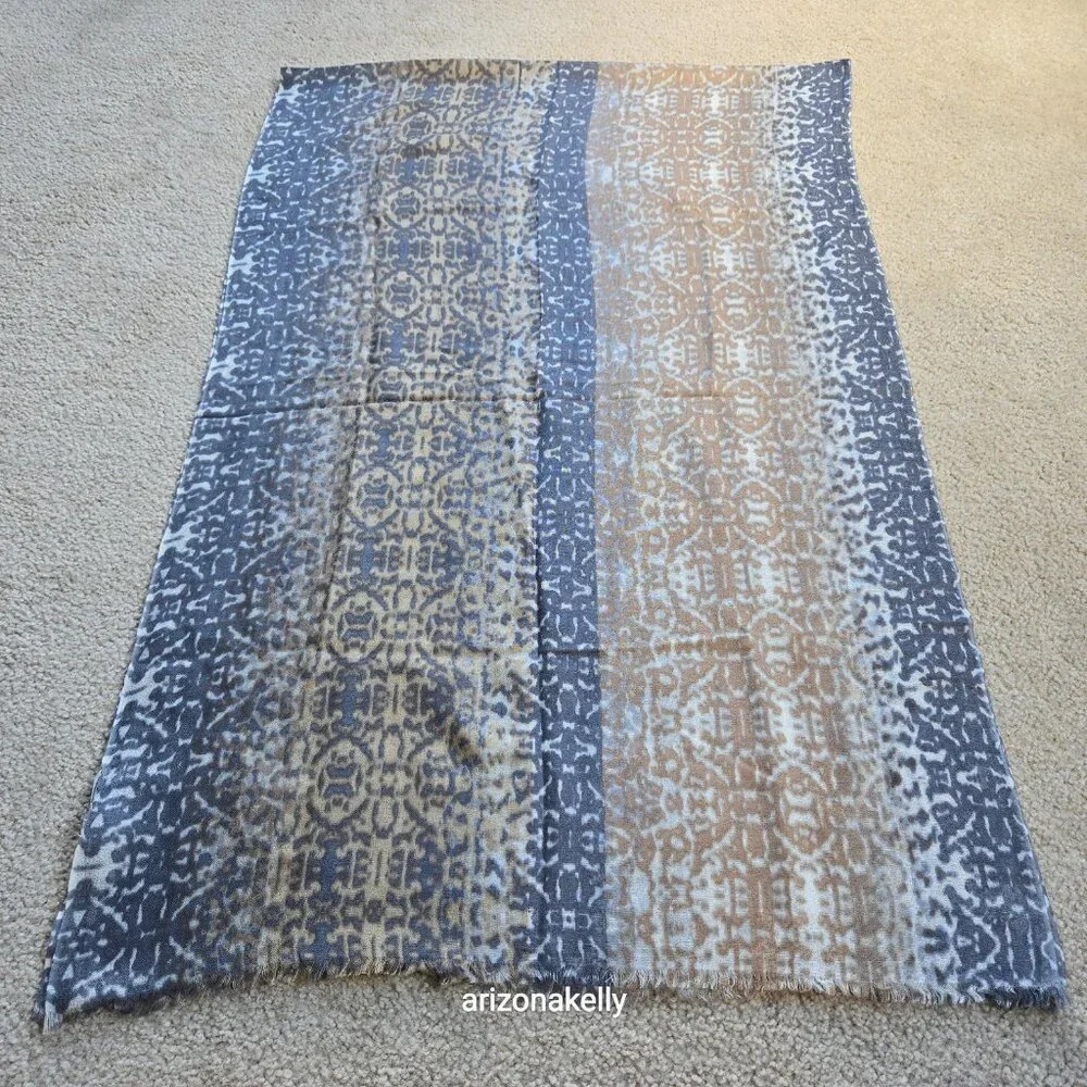NWOT Kinross Cashmere/Silk Lightweight Scarf